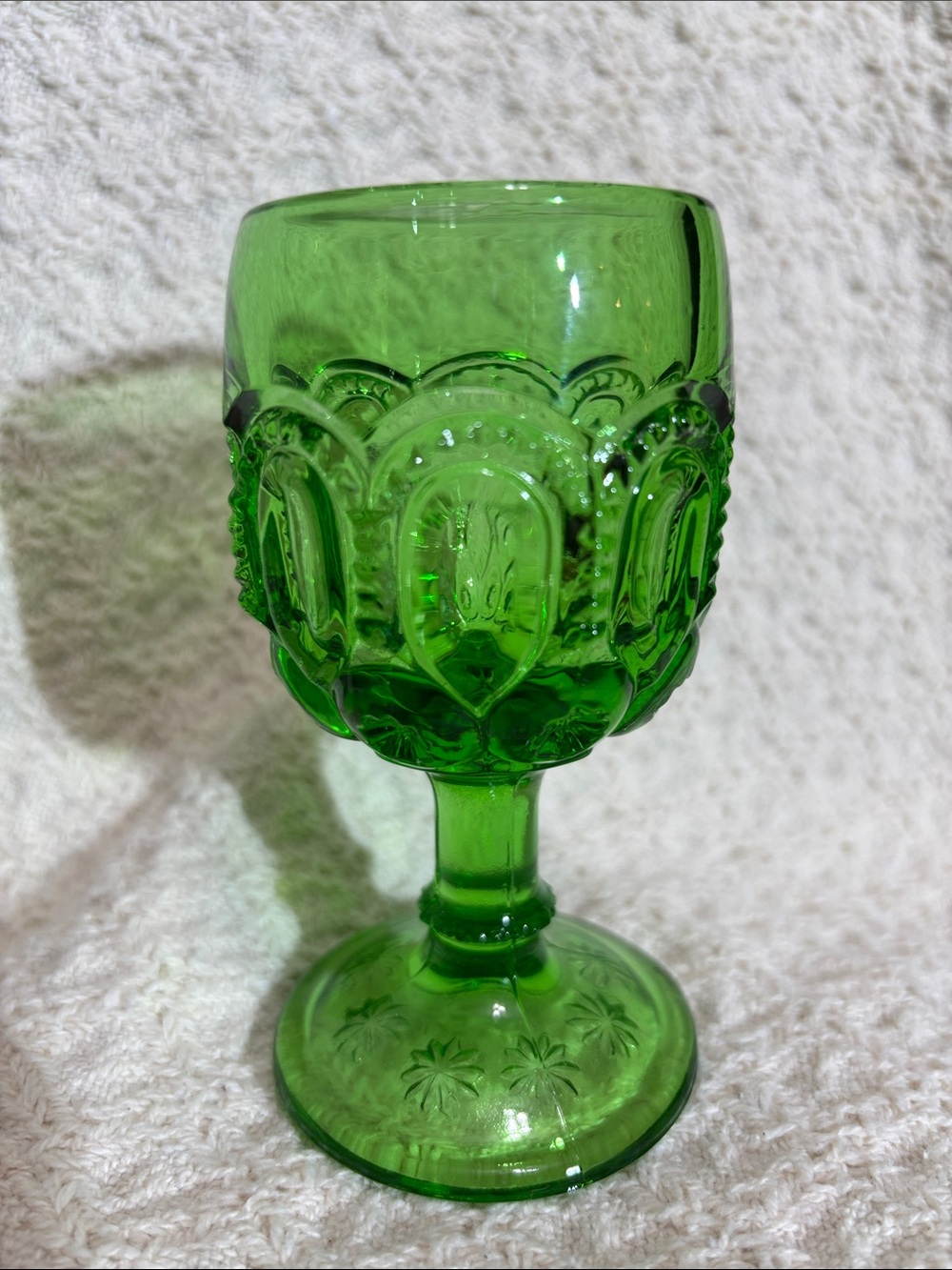 Vintage green L.E. Smith mini goblet in the "Moon & Stars" pattern.